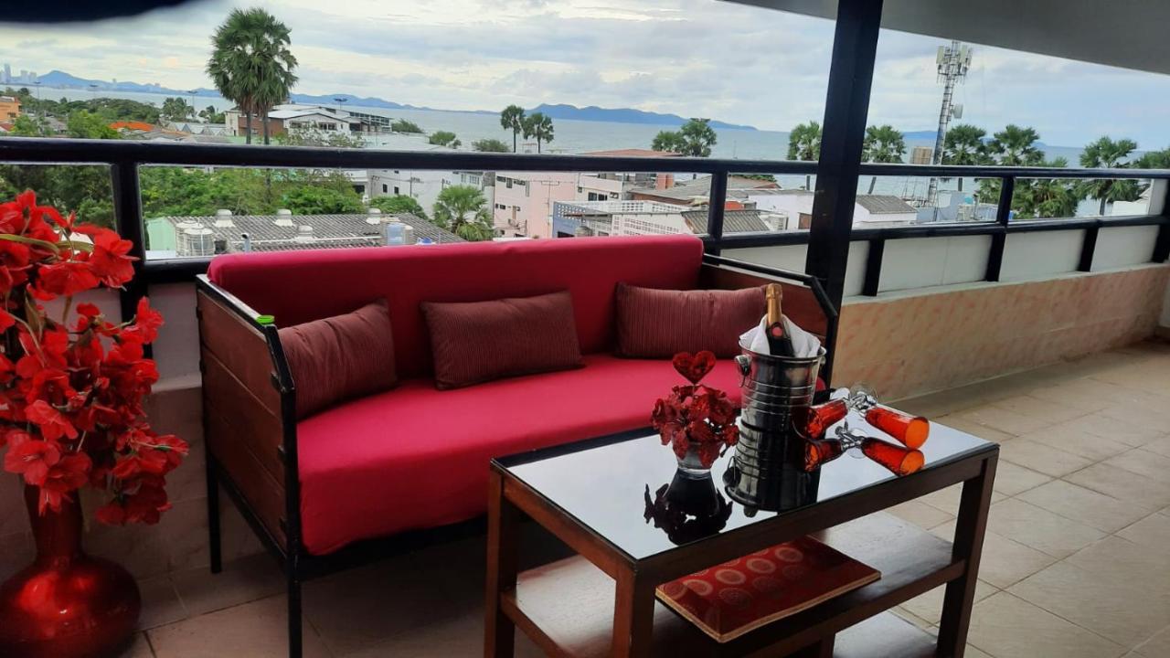 Happy Beach Jomtien Guesthouse المظهر الخارجي الصورة