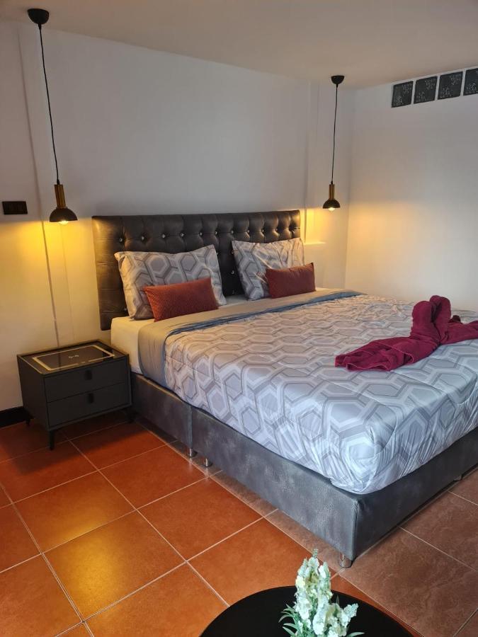 Happy Beach Jomtien Guesthouse المظهر الخارجي الصورة