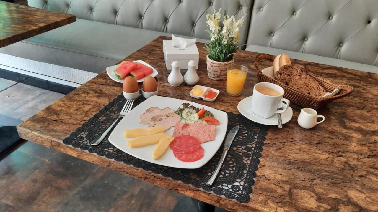 Happy Beach Jomtien Guesthouse المظهر الخارجي الصورة