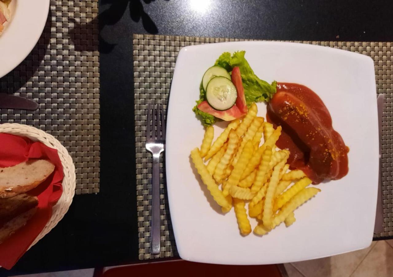 Happy Beach Jomtien Guesthouse المظهر الخارجي الصورة